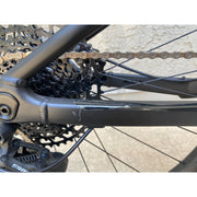 2022 Liv Embolden 29 1, BLEM bike, large, Matte Black / Gloss Sparkling Black, Chainstay *BLEMISH* View