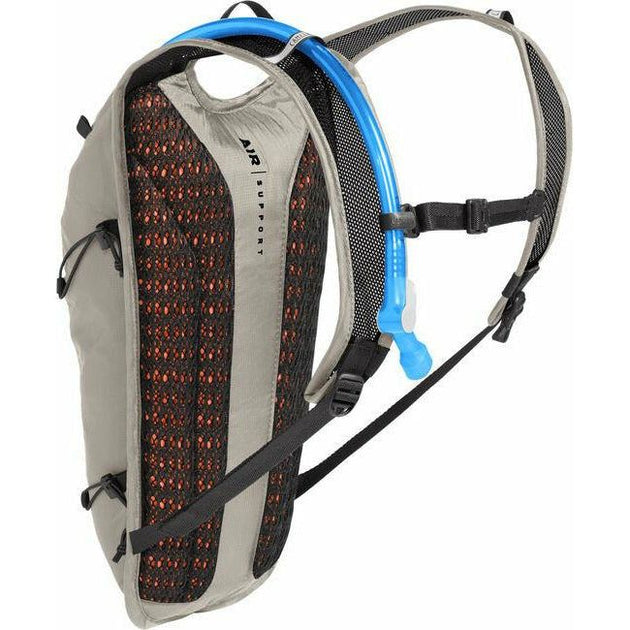 Camelbak Classic Light 70 oz Hydration Backpack Brand New CamelBak Classic Light Hydration Pack, 70oz – The Path Bike Shop main image 4