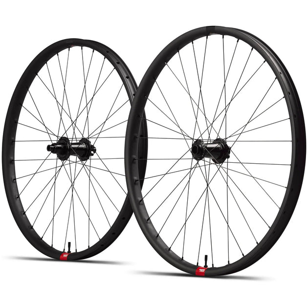 Santa cruz carbon wheels 2025
