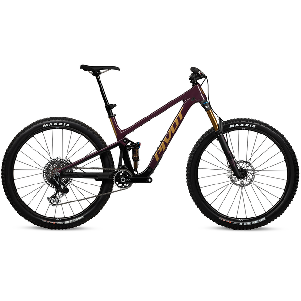 Pivot Trailcat SL Team XX, Carbon Wheels, Dr. Purple, full view.