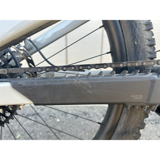 2025 Santa Cruz Vala 1 CC MX  X0 AXS RSV, Used, Chainguard Blemishes