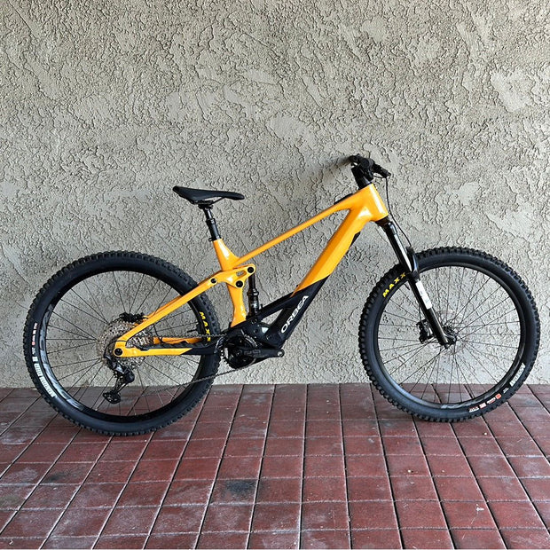 2023 ORBEA WILD FS H30 Corn Yellow / Metallic Night Black (Gloss), *BLEM*, full view.