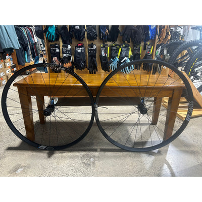 DT Swiss HX 1501 Hybrid Superboost Mixed Wheel Set, Take Off, Full View (1)