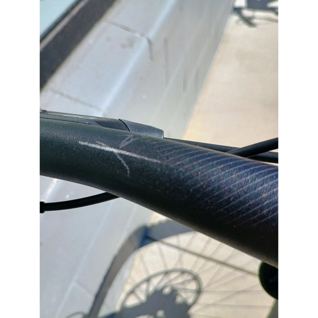 2026 Santa Cruz Vala 1 AL MX 70 Blemish scratch on handle bar