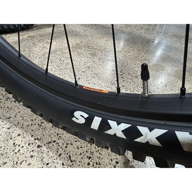 Kona Process 153 CR, XL Demo Bike, Non Drive Side Front Wheel Blem