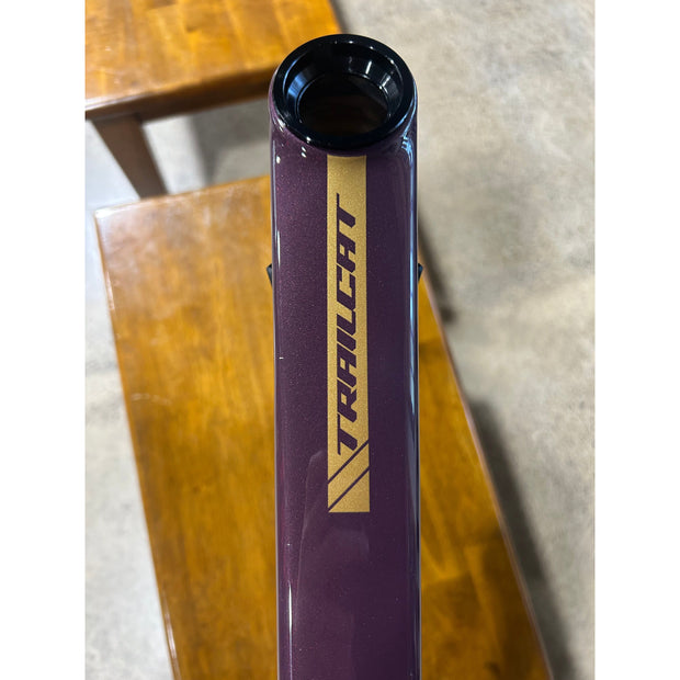 Pivot Trailcat SL Frame, Top Tube View