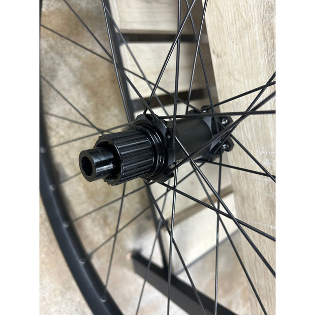 DT Swiss H1900 Hybrid Wheelset Mixed 6B MicroSpline Boost (15x110F/12x148R), Take Off, Freehub Body View