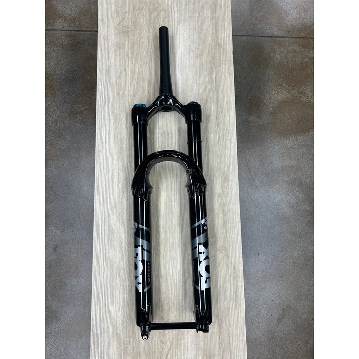 Fox 38 Performance 160mm 29" Shiny Black, Take Off, Full View (1)