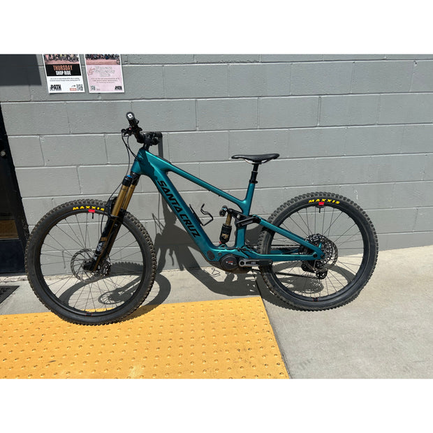 2026 Santa Cruz Bullit 4 CC MX X0 AXS RSV, XL Demo Bike, Non Drive Side Full View