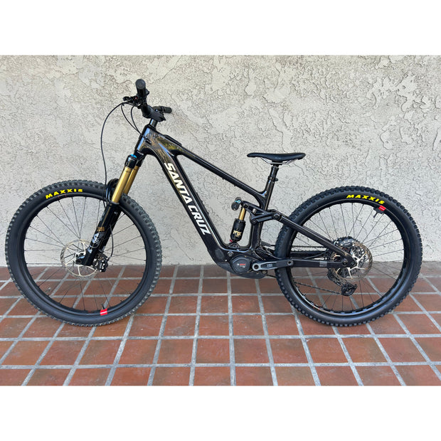 2026 Santa Cruz Bullit 4 CC MX X0 AXS RSV, Large Demo Bike, Non Drive Side Full View