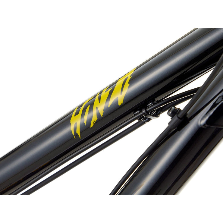 2023 Kona Honzo ESD, gloss black, top tube view.