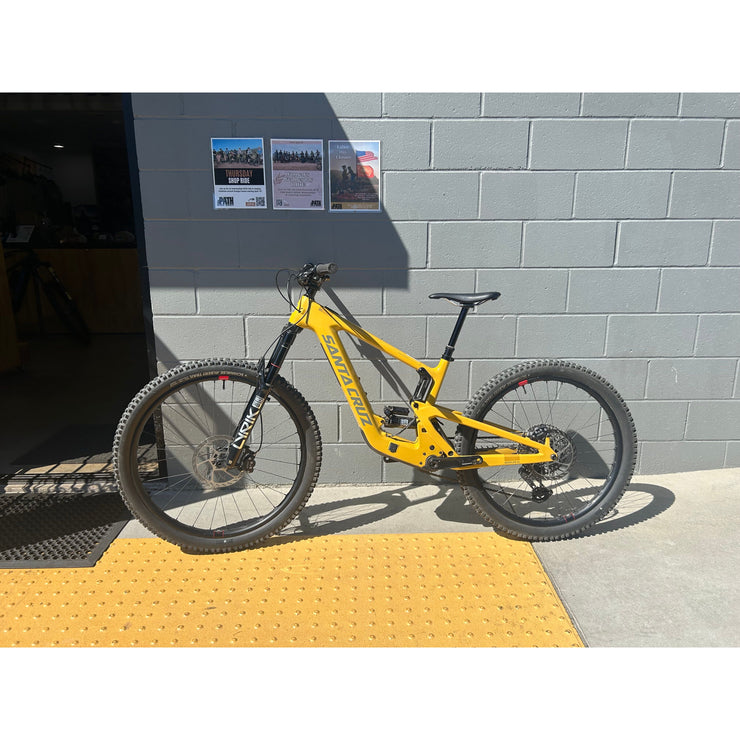 2025 Santa Cruz Heckler SL CC MX X0 AXS RSV Medium, Demo Bike, Non Drive Side Full View