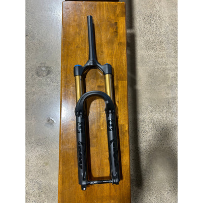 Fox 38 Factory 160mm 27.5" GRIP2 44mm Rake, Take Off, Full View