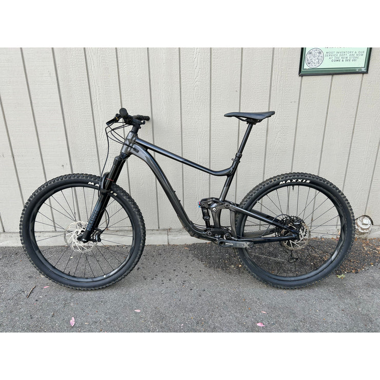 Giant Trance X 29 2 - DEMO, Full View Non Drive Side