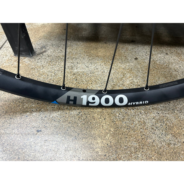 DT Swiss H1900 Hybrid Wheelset Mixed 6B MicroSpline Boost (15x110F/12x148R), Take Off, Model View