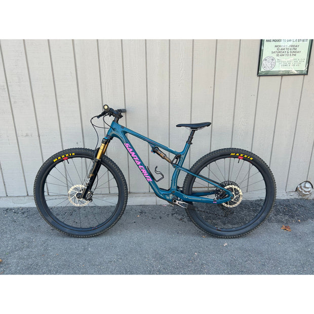2025 Santa Cruz Blur CC X0 AXS TR RSV, Demo Bike, Non Drive Side Full View