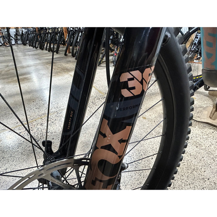 Kona Process 153 CR, XL Demo Bike, Non Drive Side Fork Blem