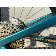 Santa Cruz Bullit 4 C MX GX AXS, Large Demo Bike, Drive Side Chainstay Blems