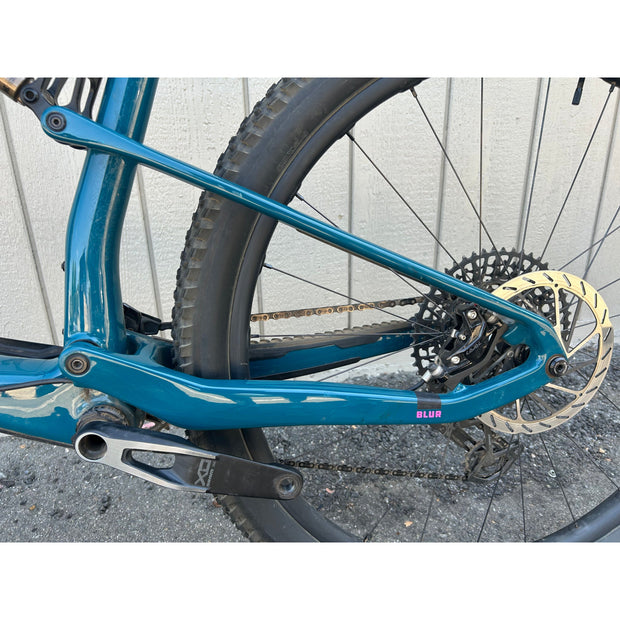 2025 Santa Cruz Blur CC X0 AXS TR RSV, Demo Bike, Non Drive Side Rear View