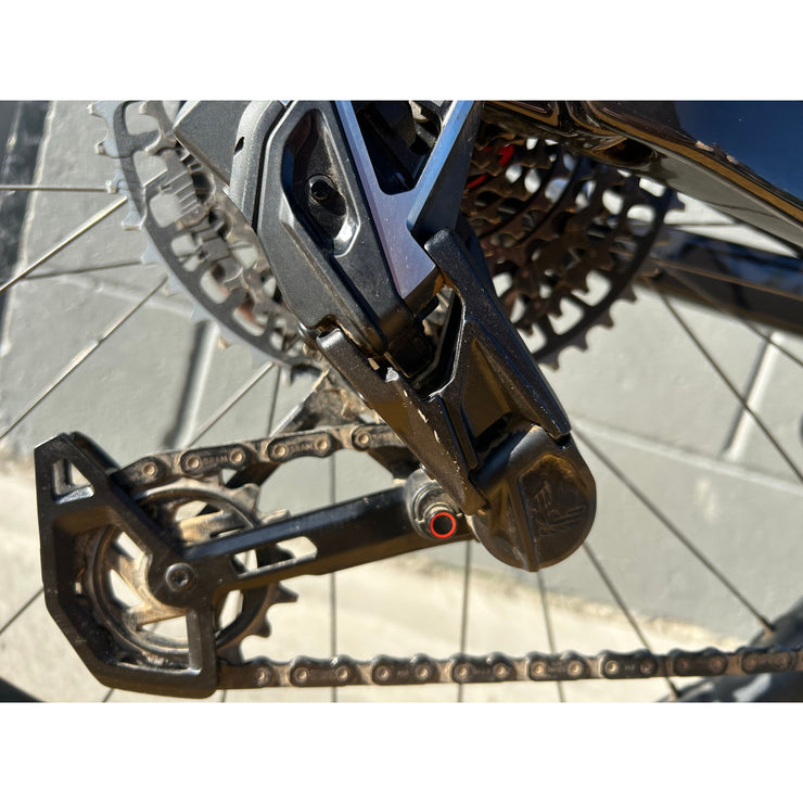 2026 Santa Cruz Bullit 4 CC MX X0 AXS RSV, Small Demo Bike, Derailleur Scratches