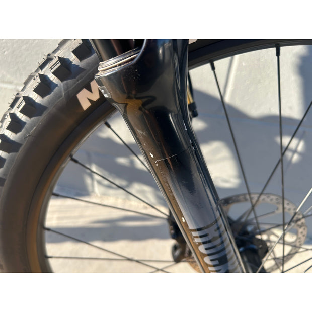 Kona Remote 160, Return, Drive Side Fork Blemishes