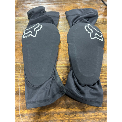 Fox Enduro Elbow Pad, Full View