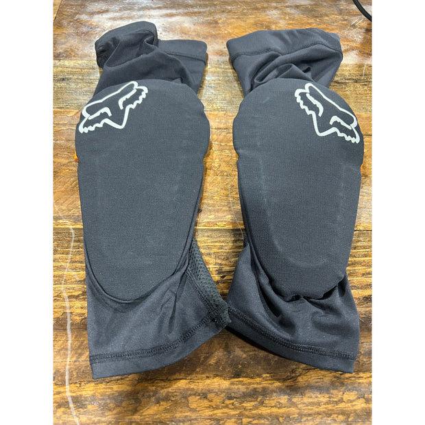Fox Enduro Elbow Pad, Full View