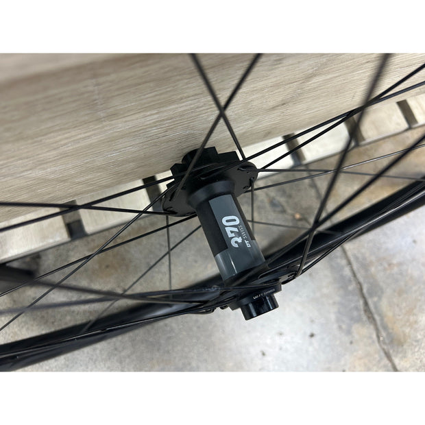 Raceface AR27 29" Wheelset w/ DT Swiss 370 Ratchet LN Hubs, Takeoff, Front Hub View