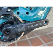 Pivot Shuttle LT Pro X0 Eagle w/ Mixed Alloy Wheels, Medium Demo Bike, Drive Side Crank Blemishes