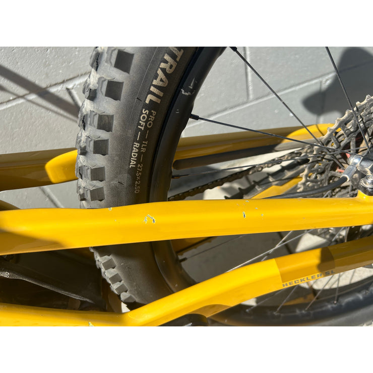 2025 Santa Cruz Heckler SL CC MX X0 AXS RSV Medium, Demo Bike, Non Drive Side Seat Stay Blemish (2)