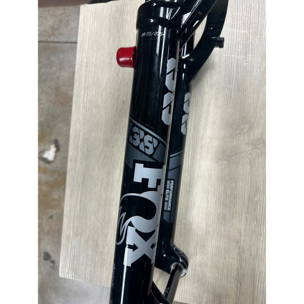 2025 Fox 38 Performance Elite Fork 29" 160mm, Take Off, Logo Side View