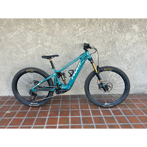 Pivot Shuttle LT Pro X0 Eagle w/ Mixed Alloy Wheels, Medium Demo Bike, Drive Side Full View