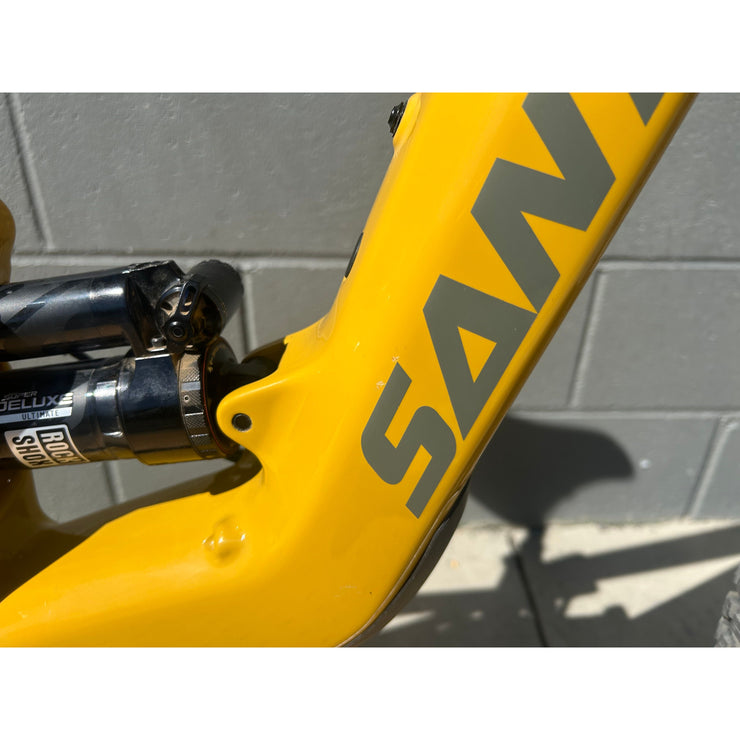 2025 Santa Cruz Heckler SL CC MX X0 AXS RSV Medium, Demo Bike, Drive Side Down Tube Blemishes