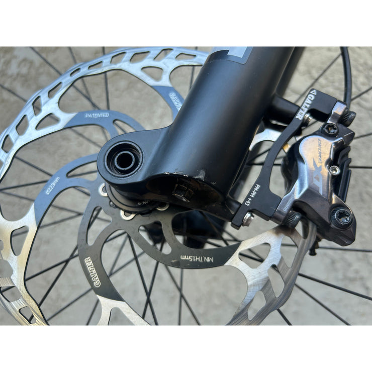 Pivot Shuttle LT Pro X0 Eagle w/ Mixed Alloy Wheels, Small Demo Bike, Non Drive Side Fork Under-Side Blemish