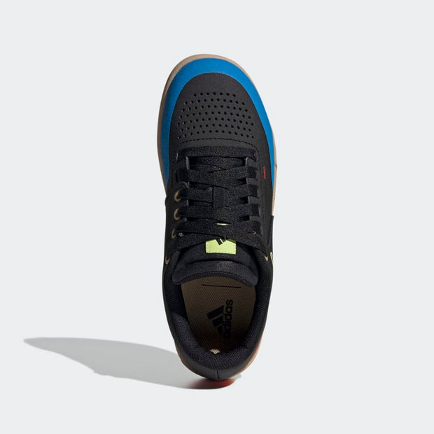 Five Ten Men's Freerider Pro Shoe, core black / carbon / wonder whit, top view.