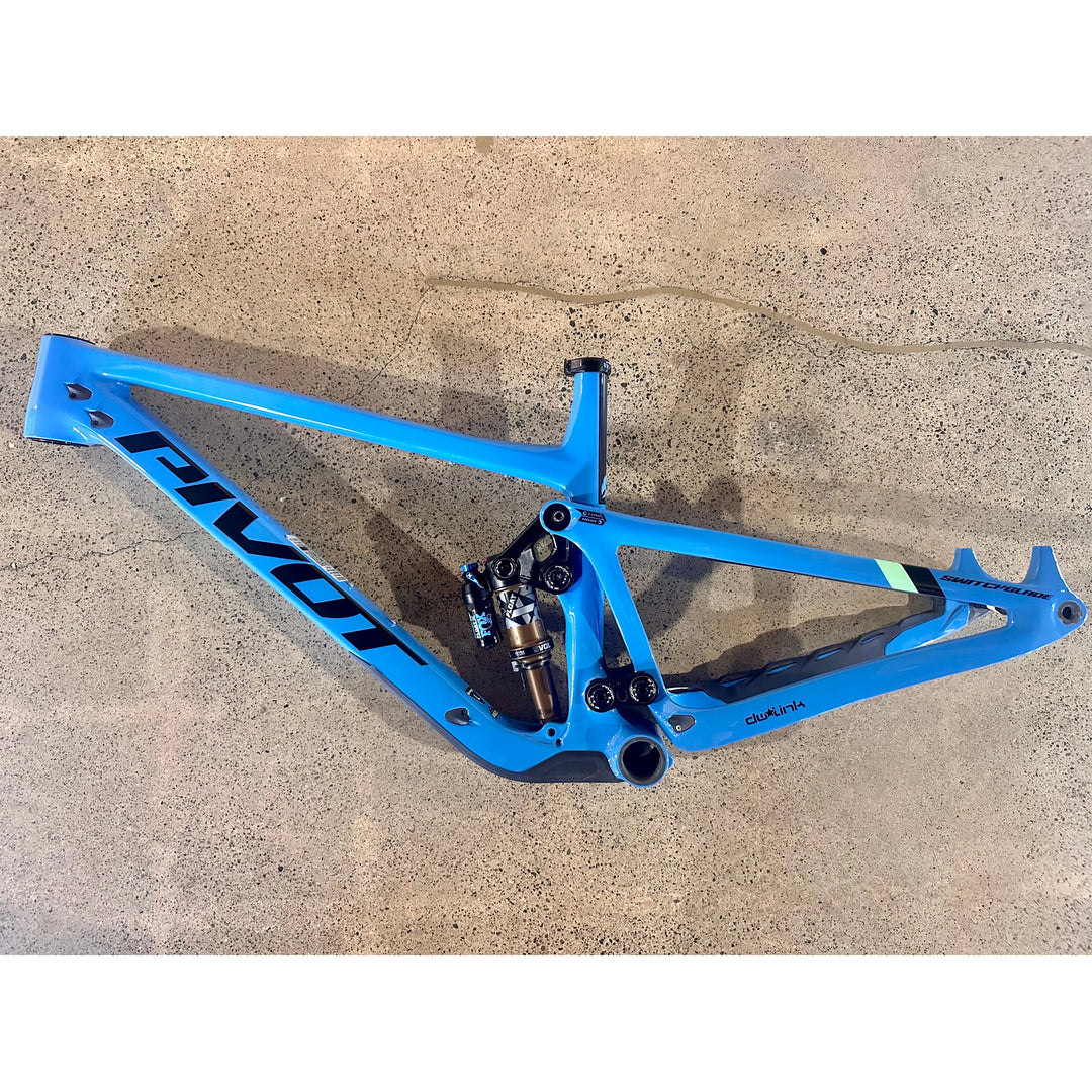 Pivot Switchblade 29 Frame – The Path Bike Shop Pivot Switchblade 29 Frame – The Path Bike Shop