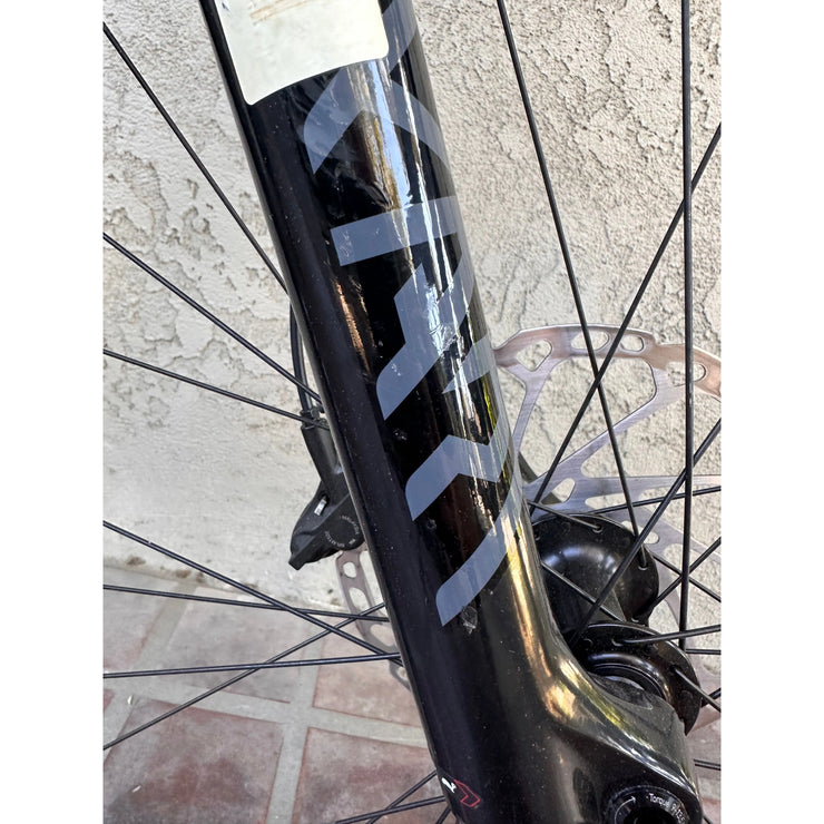 2023 Giant Reign 2, metal black, *BLEM*, fork close-up view.