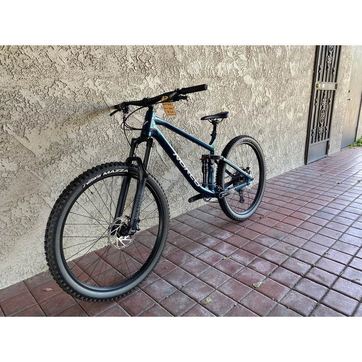 2023 Norco Fluid FS 3 Blue/Silver, *BLEM*, Fork View.