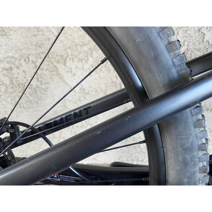 2022 Rocky Mountain Element A10, grey / black, Demo bee with BLEMS, seat stays view.