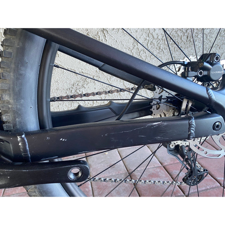 2022 Rocky Mountain Element A10, grey / black, Demo bee with BLEMS, chain stay view.