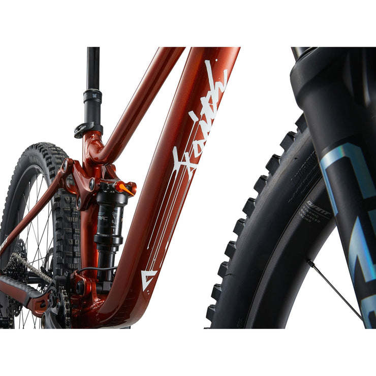 Giant Faith 27.5"/26” Kid’s Mountain Bike, copper, down tube view.