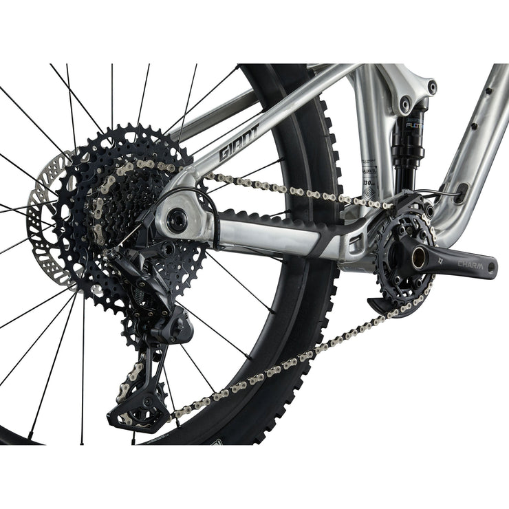 Giant Faith 24” Kid’s Mountain Bike, Raw aluminum, drivetrain view.