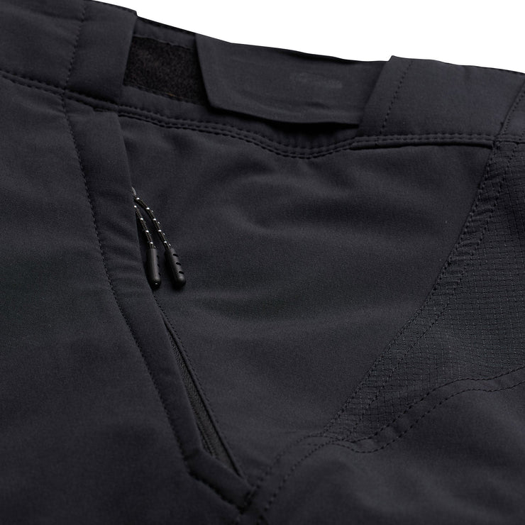 Troy Lee Designs Skyline Short w/Liner in color: mono black, close up view of waistband.