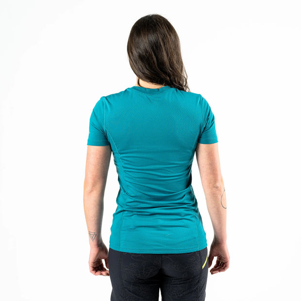 Wild Rye Salida SS jersey, sea, back view on model. 