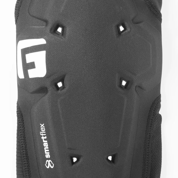 G-Form Youth Pro-X4 Knee Guards, pad detail