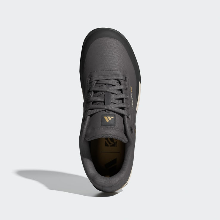 adidas flat pedal shoes Five Ten Men's Freerider Pro Canvas Flat Shoes - Charcoal/Carbon/Oat