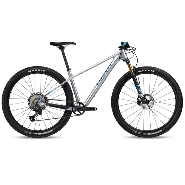 2024 Pivot Les SL Pro XT/XTR W/ 29 Carbon Wheels, Silver Bullet, Full View.