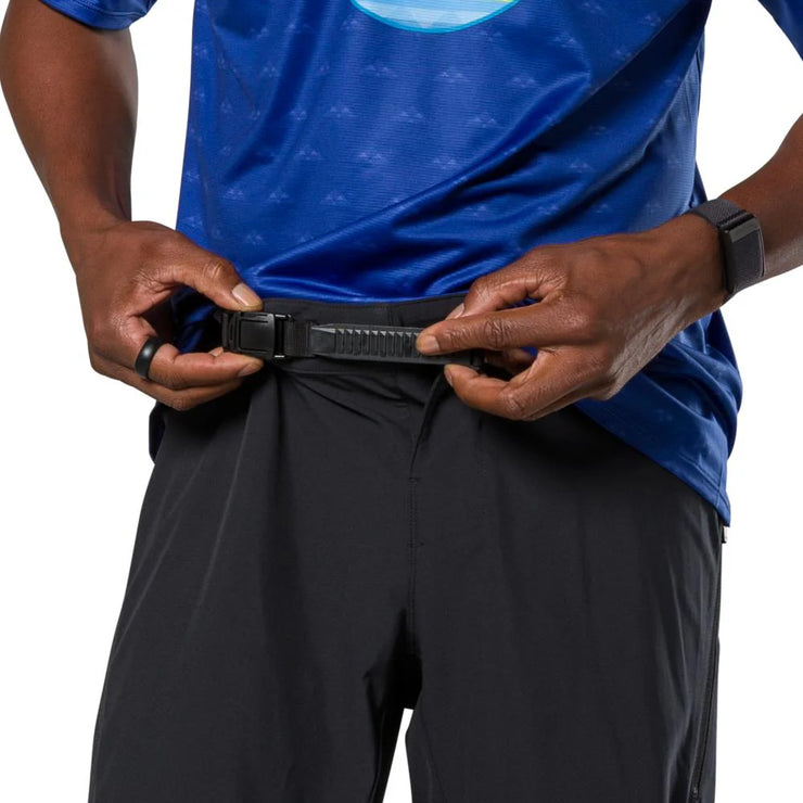 Pearl Izumi Men's Summit Short w/Liner, black, waist closure detail view
