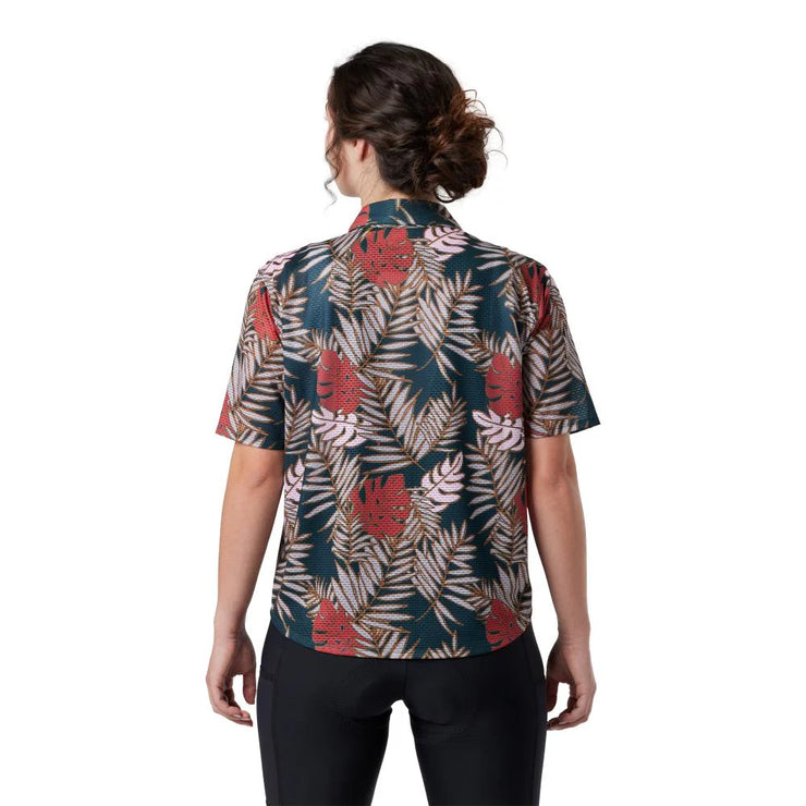 Pearl Izumi Women's Canyon Tech Snap Jersey, rosewood palm, full view on model back