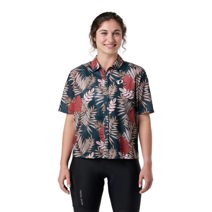 Pearl Izumi Women's Canyon Tech Snap Jersey, rosewood palm, full view on model